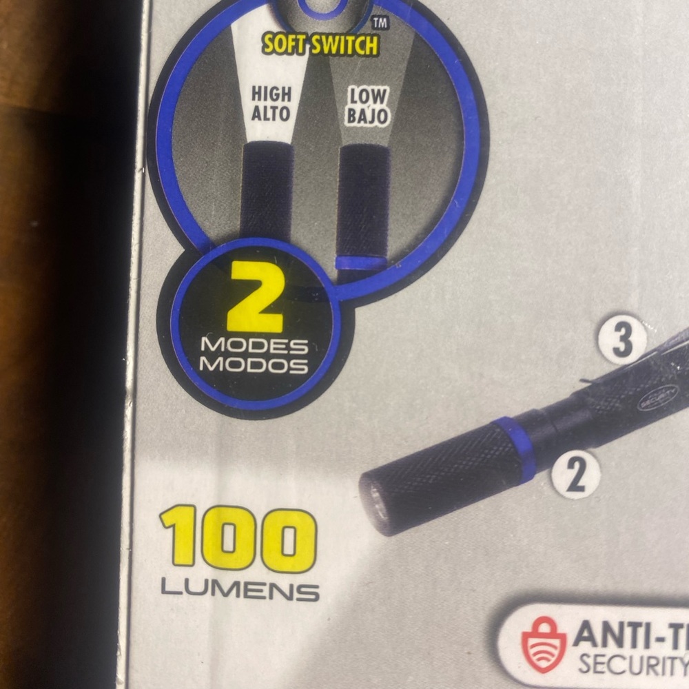 Selling flashlight - Picture 3 of 4